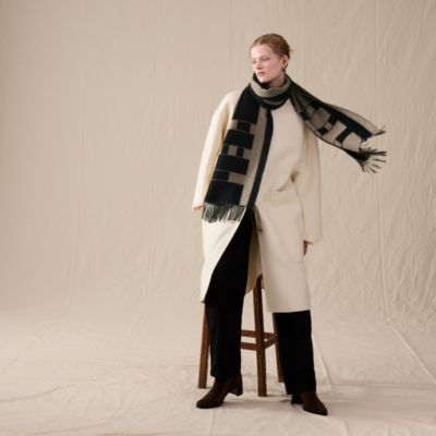 カレ 70 《カレ・リブレ》 - ブラック | Hermès - エルメス-公式サイト